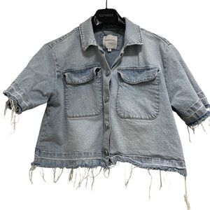 Habitual Cropped Light Wash Denim Jacket Frayed Hem Short Sleeve Medium M
